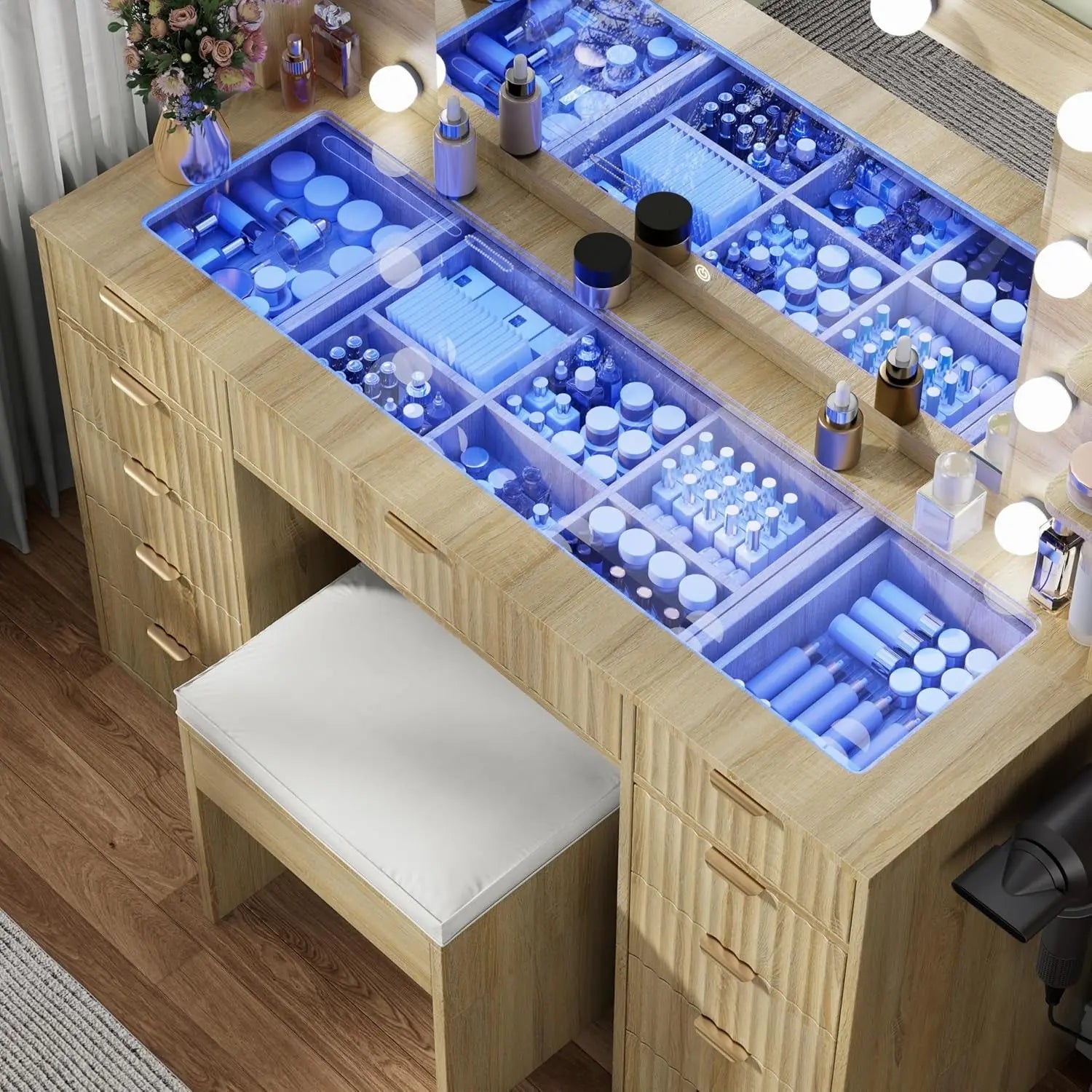 {{Pink Illuminated Vanity Desk With Premium LED  Mirror}} {{Product vendor}}