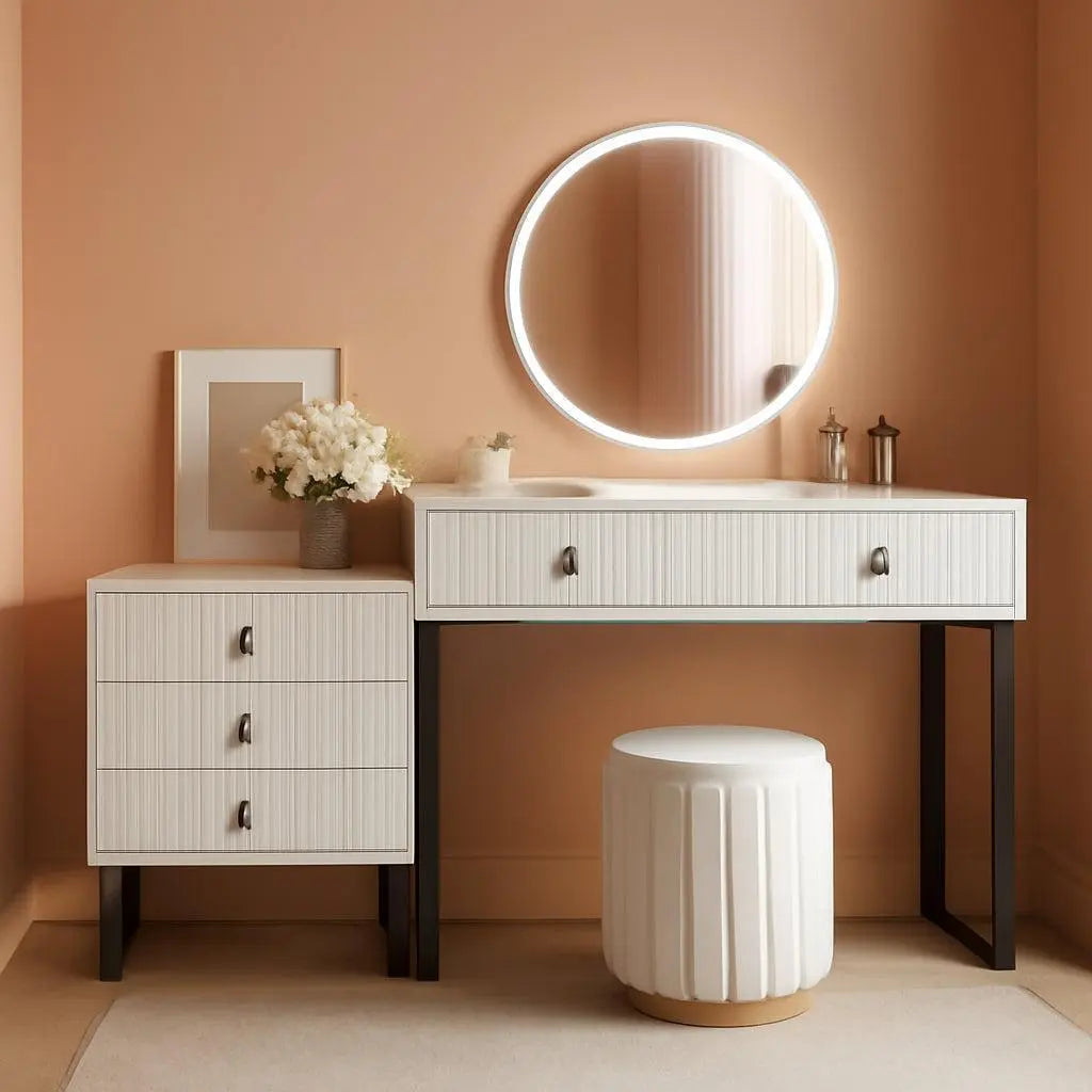 {{Pink Illuminated Vanity Desk With Premium LED  Mirror}} {{Product vendor}}